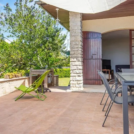 House For 13 People Heated Pool Bocce Court Haimps