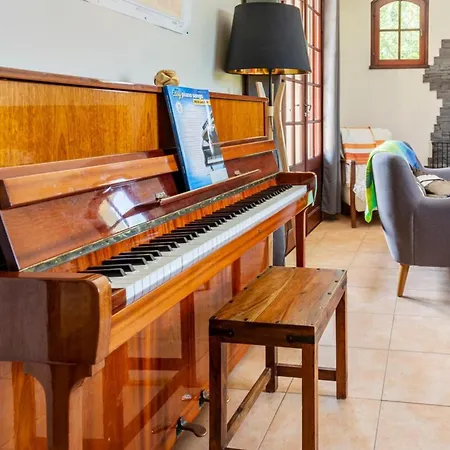 House For 13 People Heated Pool Bocce Court Villa