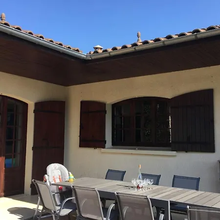 Villa House For 13 People Heated Pool Bocce Court *