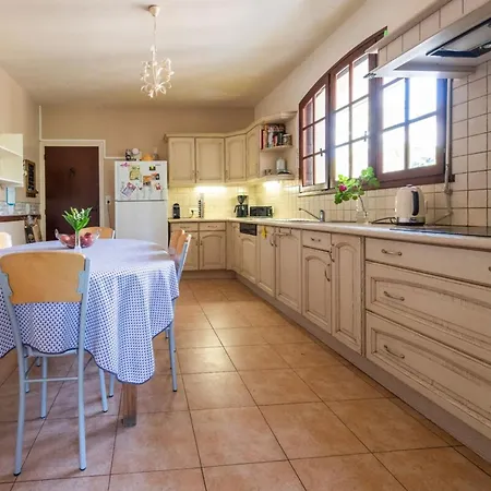 Villa House For 13 People Heated Pool Bocce Court Haimps