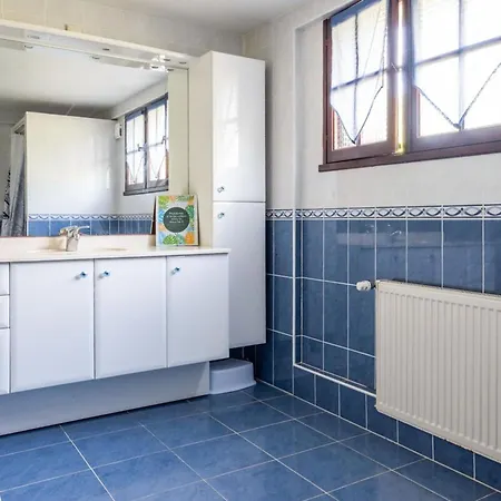 Maison 15p Piscine Chauffe Terrain De Petanque Villa Haimps