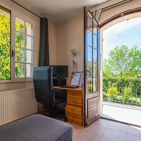 Maison 13p Piscine Chauffee Terrain De Petanque