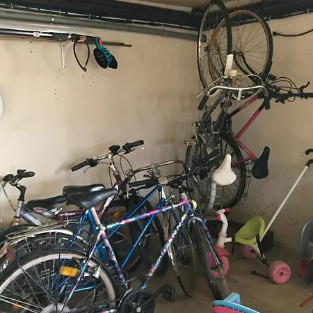 Maison 13p Piscine Chauffee Terrain De Petanque فيلة