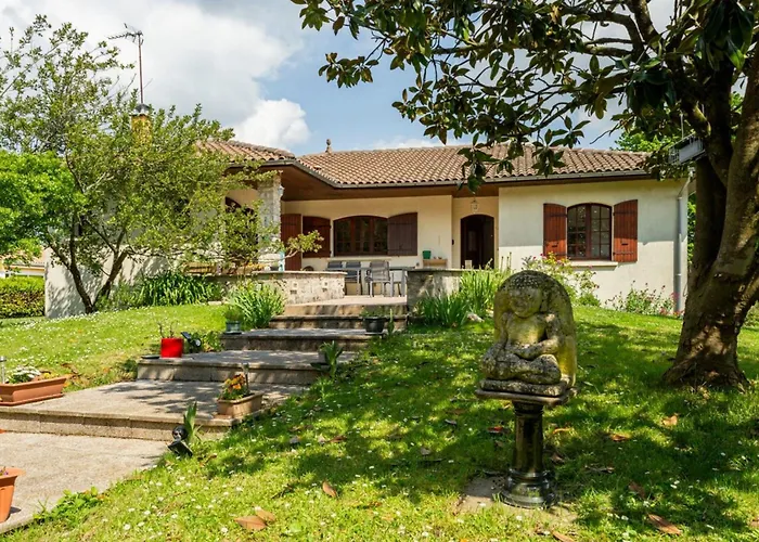 Вилла Maison 15p Piscine Chauffe Terrain De Petanque