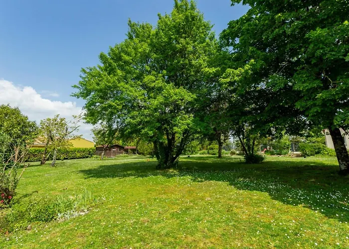 Вилла Maison 15p Piscine Chauffe Terrain De Petanque Haimps