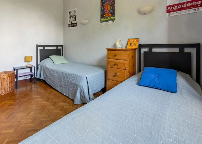 Вилла Maison 15p Piscine Chauffe Terrain De Petanque Haimps