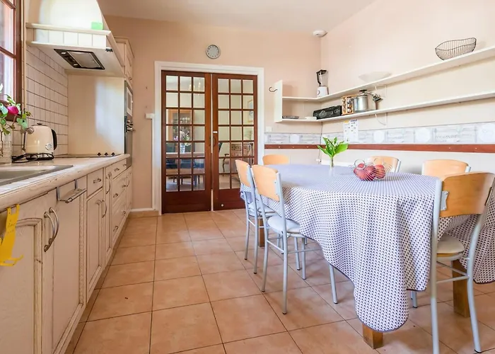 Maison 15p Piscine Chauffe Terrain De Petanque * Haimps