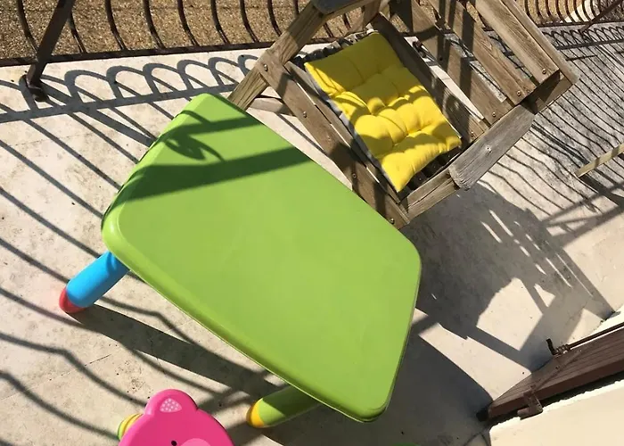 Maison 15p Piscine Chauffe Terrain De Petanque *